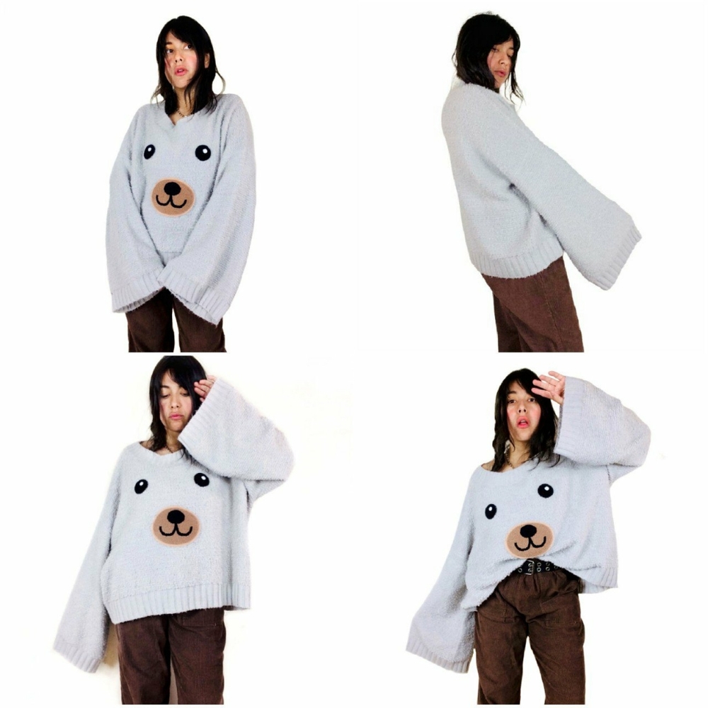 [Sold] Wildfox teddy bear rare oversized sweater - Picture 3 of 10